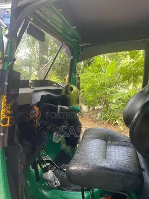 Bajaj RE 2008