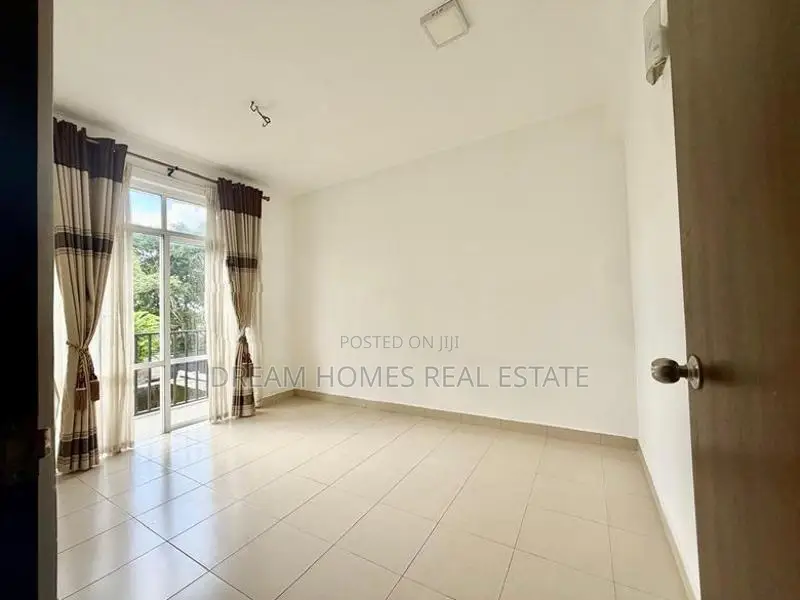 Modern Apartment-Style Luxury Home For Sale – Thalawathugoda