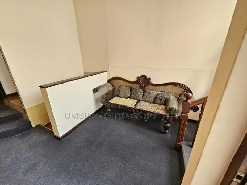 OFFICE FOR RENT IN CASTLE STREET, COLOMBO 08 - 886U