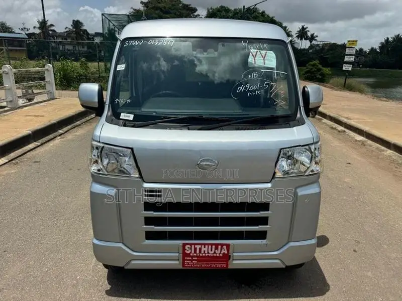 Daihatsu Hijet attrai wagon join 2024