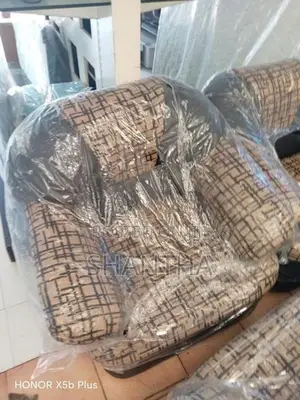Singer Sofa