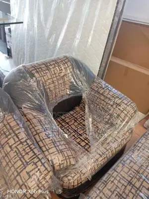 Singer Sofa