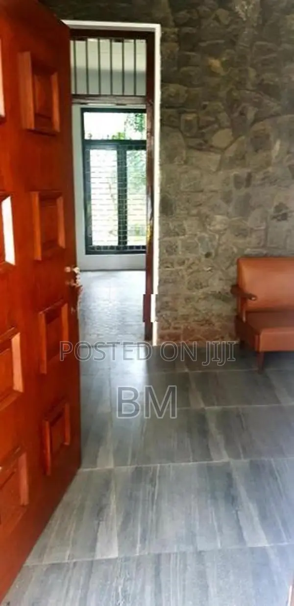 Commercial Building for Rent - Weerakoon Gardens, Kandy