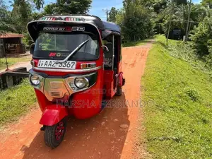 Bajaj RE 4 Stroke 2015