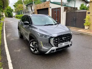 Nissan Magnite Acenta EZ Shift 2025