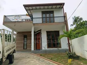 House For Sale In Weyangoda Veyangoda