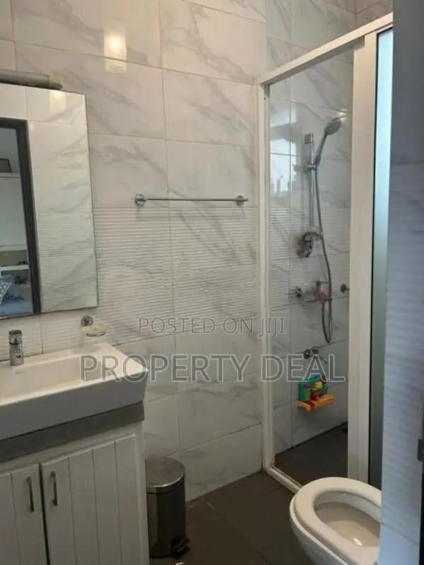 Beautiful Two-Storey House For Sale In Battaramulla PDH424