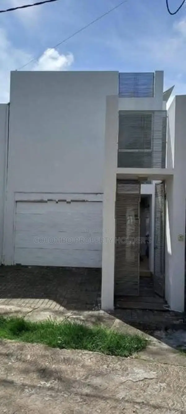 Showroom Space For Rent In Nugegoda