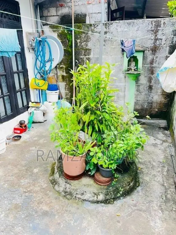 House For Sale In Dehiwala – 3 Perches