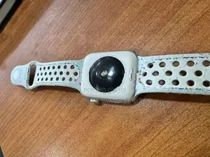 Apple Watch SE 2