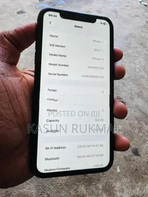 Apple iPhone 11 (Used)