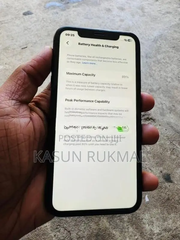 Apple iPhone 11 (Used)