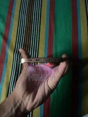 Apple iPhone 16 Pro (Used)