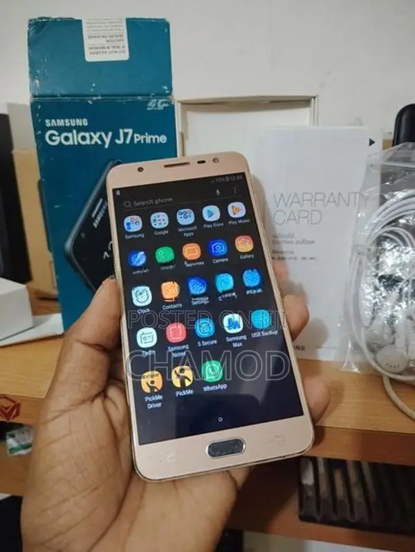 Samsung Galaxy J7 (Used)