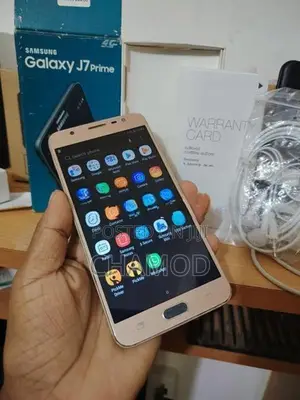 Samsung Galaxy J7 (Used)