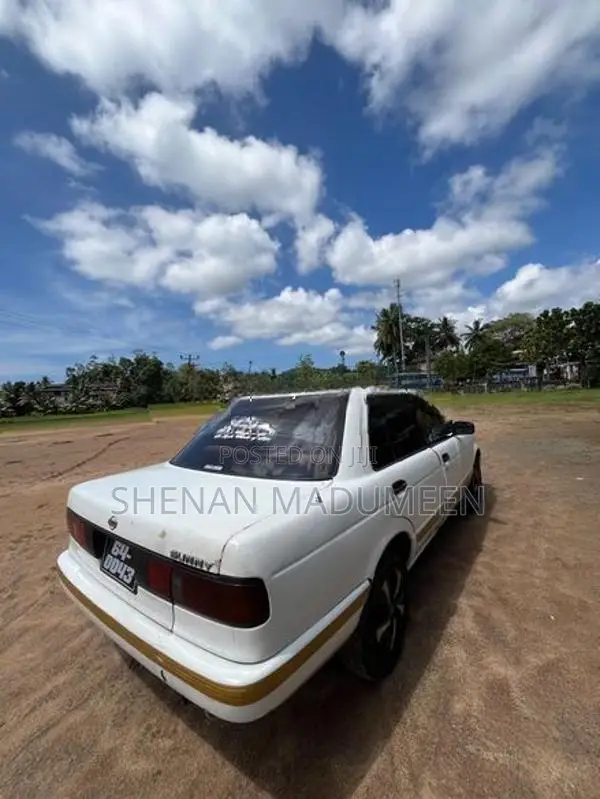 Nissan Sunny 1991