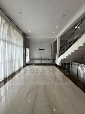 Commercial/ Residential House for RENT in Colombo 5