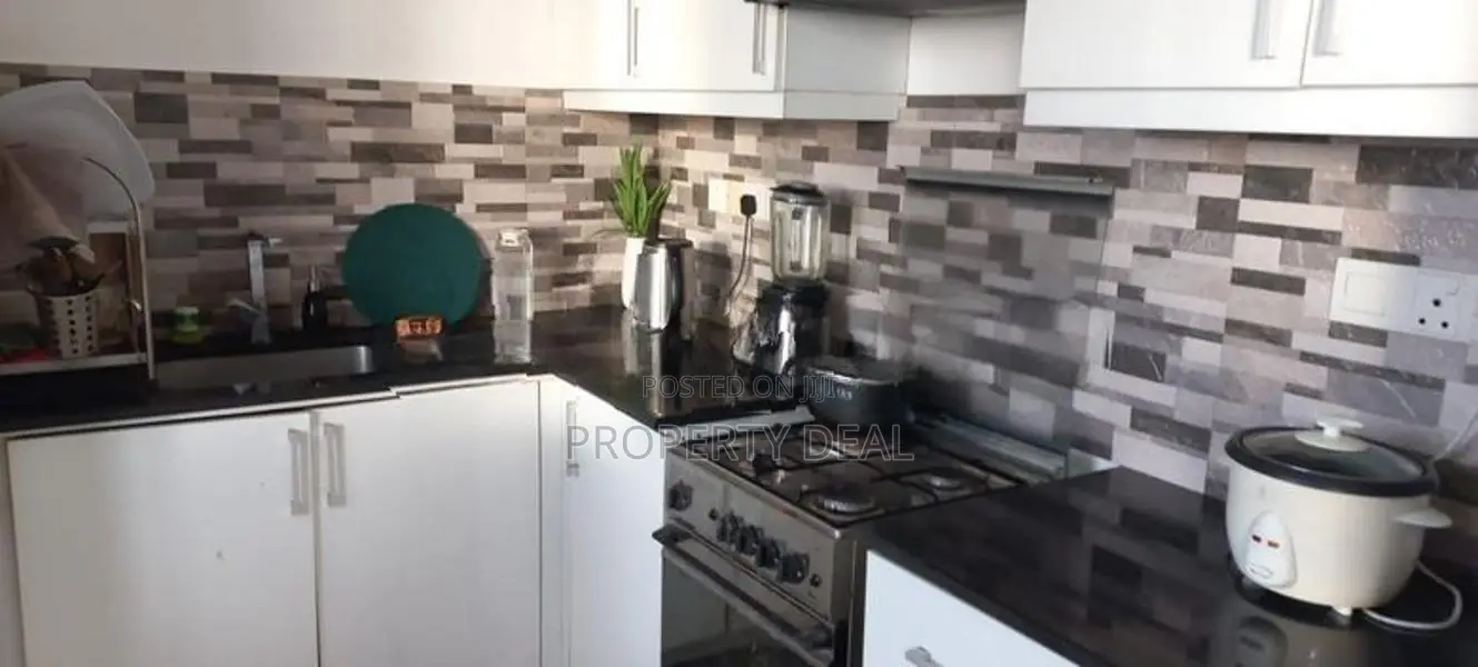 3 Bedrooms Apartment For Sale In Battaramulla PDA120
