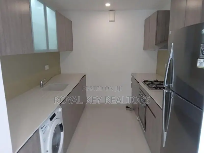Battaramulla Fairway Urban – 03 Bedroom Furnished Apartment for Sale