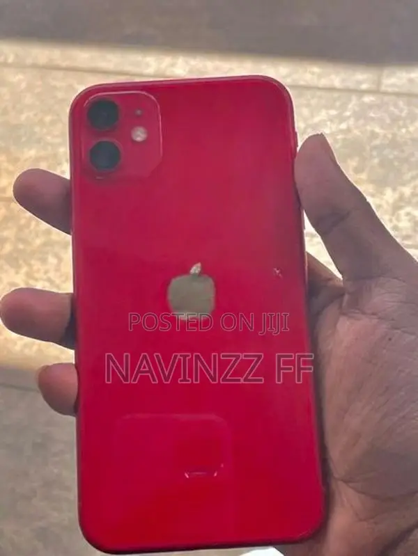 Apple iPhone 11 (Used)