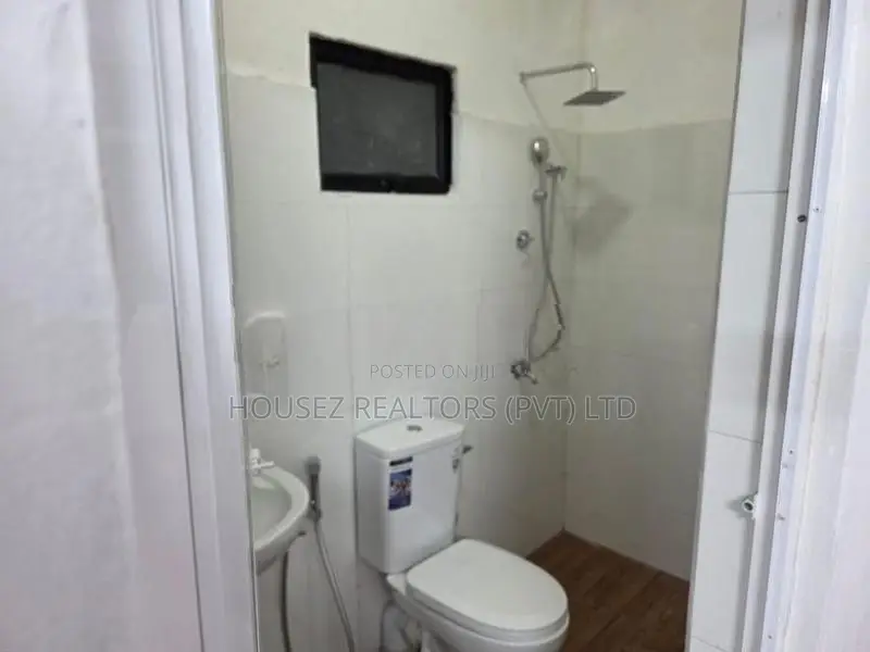 2-Bedroom Apartment For Sale – Diamond Apartment, Colombo 09