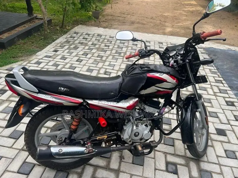 Bajaj CT100 2024