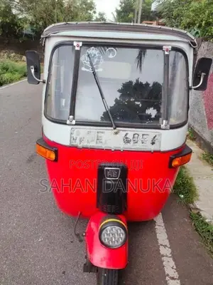 Bajaj RE Three wheelers 2006