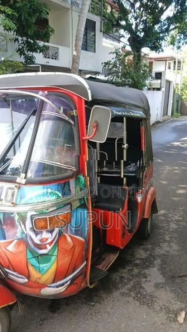 Bajaj 2000