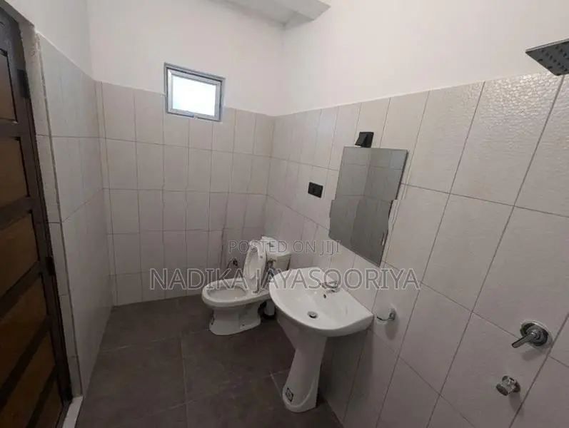 Kadawatha Ground Floor House for Rent