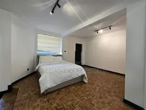 07 Bedroom Furnished 03 Storied House For Rent In Colombo (A6753)