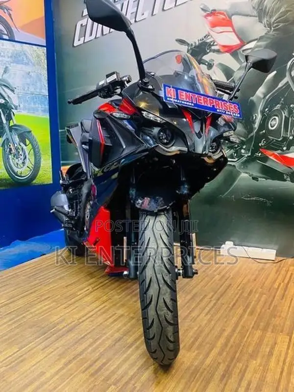 Bajaj Pulsar RS200 2026