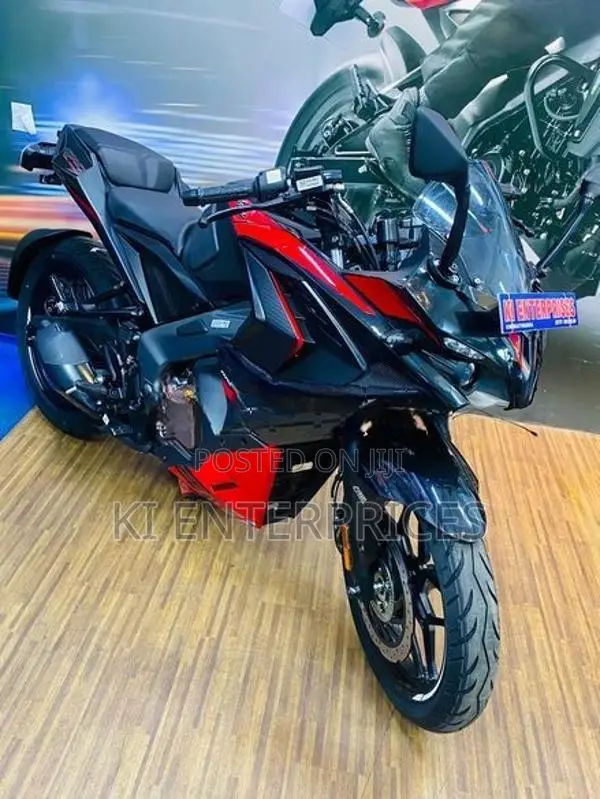Bajaj Pulsar RS200 2026