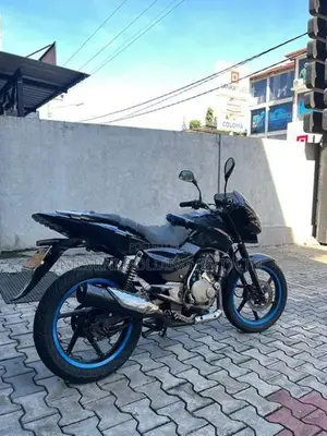 Bajaj Pulsar 150 2011