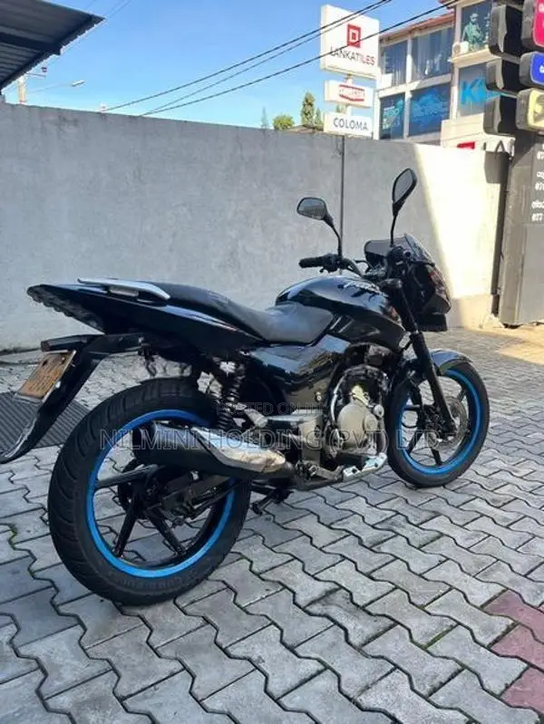 Bajaj Pulsar 150 2011
