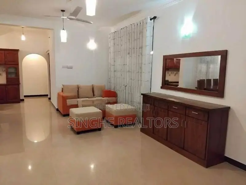 House For Rent – Pelawatta, Battaramulla Month (SR007SH)