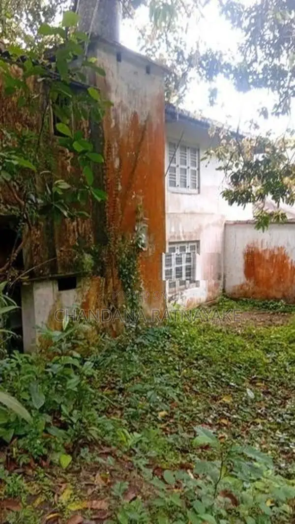 Land with House for Sale Kalagedihena