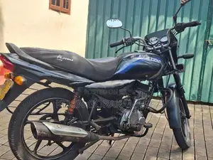 Bajaj Platina 125 2012
