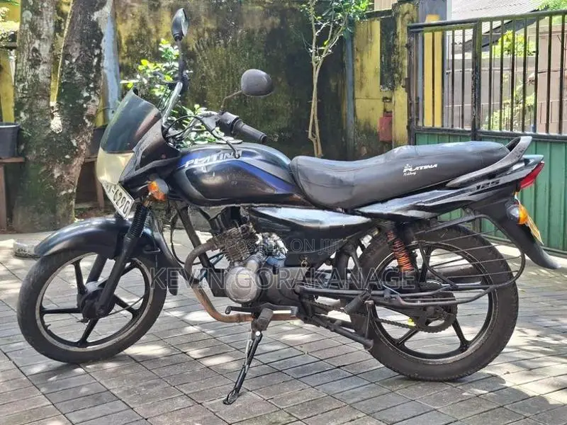 Bajaj Platina 125 2012