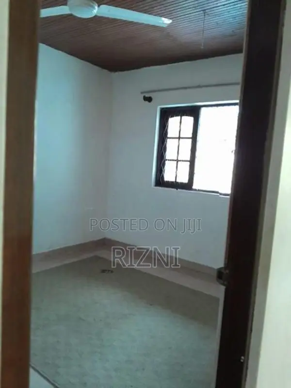 Upstair House for Rent Colombo 9