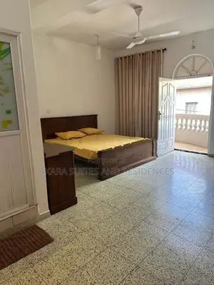 7,500 Sq.ft - Commercial House for Sale CP52236