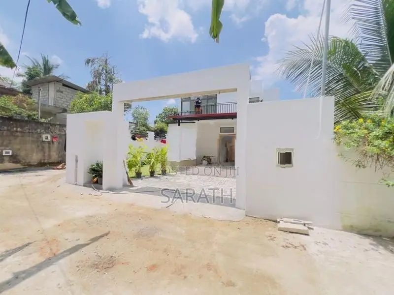New Designed Brand House For sale Kottawa