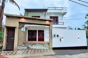Architecture Design Luxury House for Sale in Kottawa Siddamulla