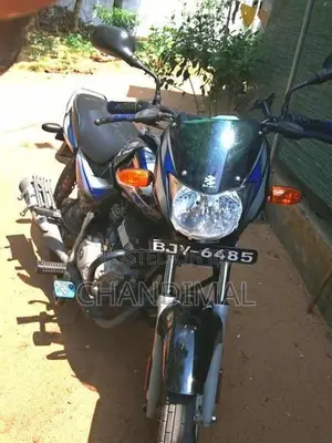 Bajaj CT100 ES 2025