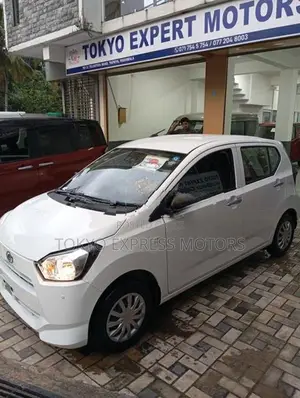 Daihatsu Mira L E:S SA3 2026