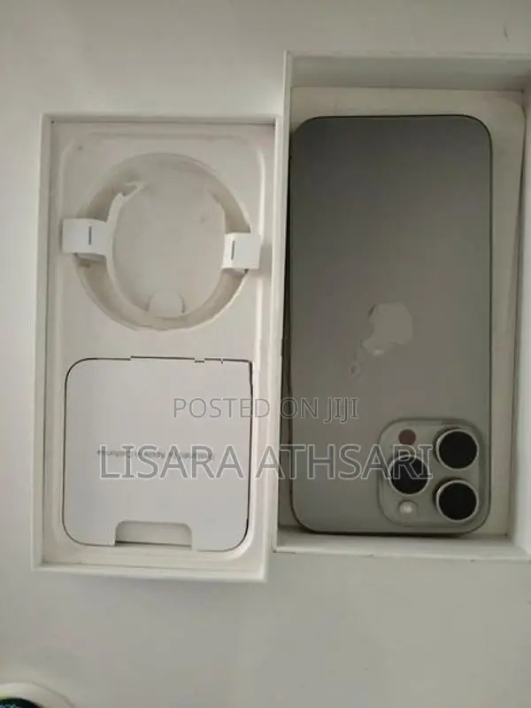 Apple iPhone 15 Pro Max (Used)