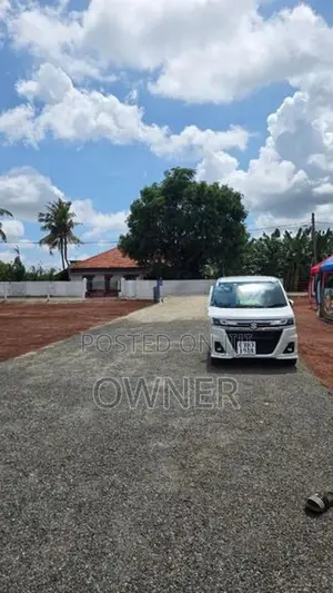 Land Sale In Jaffna/ யாழில் காணி விற்பனைக்கு