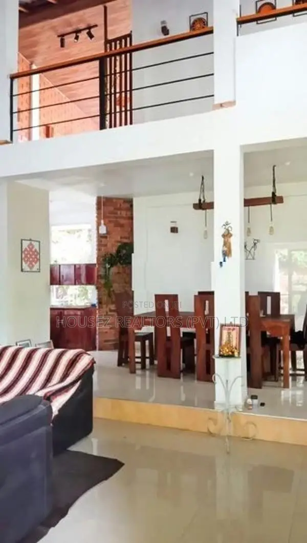 House For Sale In Hindagolla, Kurunegala