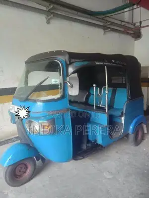 Bajaj RE 2012