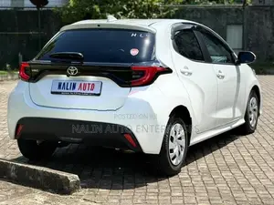 Toyota Yaris G Limited 2024