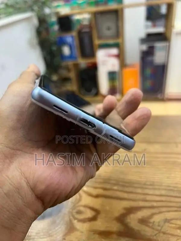 Google Pixel 7a (Used)